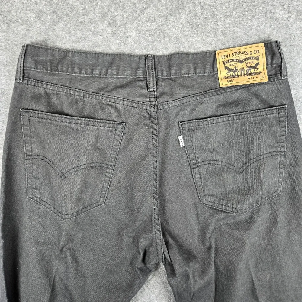 Levis‎ 505 Straight Leg Jeans Mens 36 x 34 Black Five Pocket Zip Fly White Tab